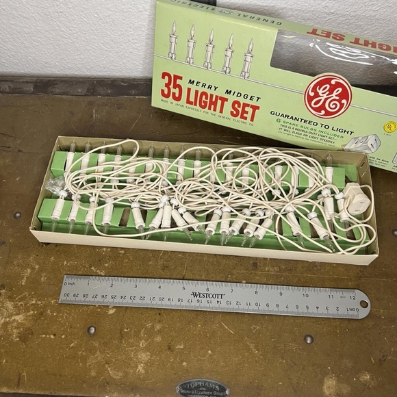 Vintage Christmas Lights GE Merry Midget 35 Light Set White Late 60’s - Picture 6 of 8